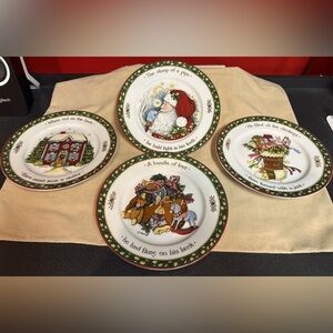 Portmeirion Studio “A Christmas Story” Series 3 Set of 4 Dessert Plates